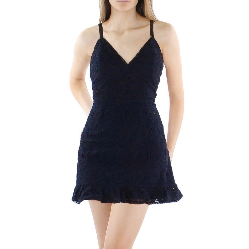 BETSEY JOHNSON LACE CROCHET OVERLAY SHORT FIT & FLARE DRESS MEDIUM NAVY NEW